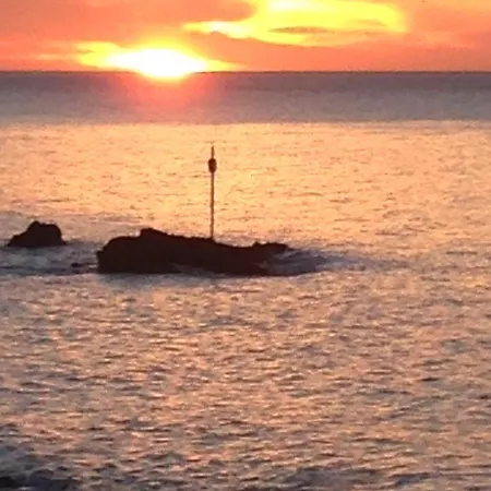 Rockpool - * Bude